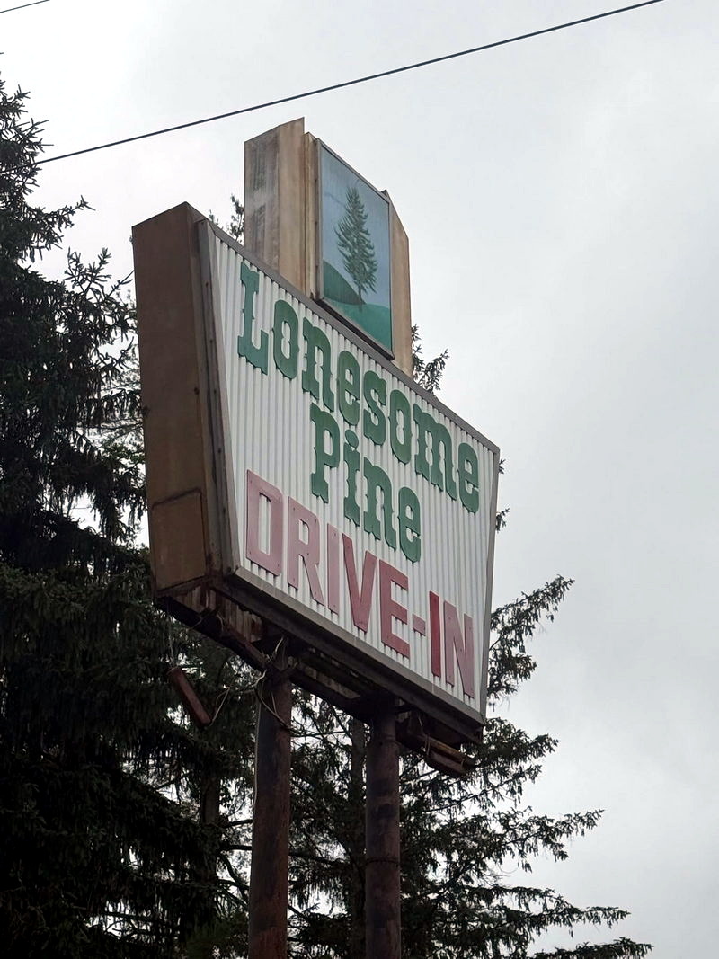 from vermonter at heart on facebook Lonesome Pine Drive-In, Coeburn